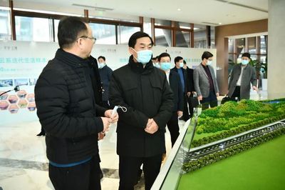 創(chuàng)新推動(dòng)全區(qū)高新技術(shù)產(chǎn)業(yè)發(fā)展再上新臺階